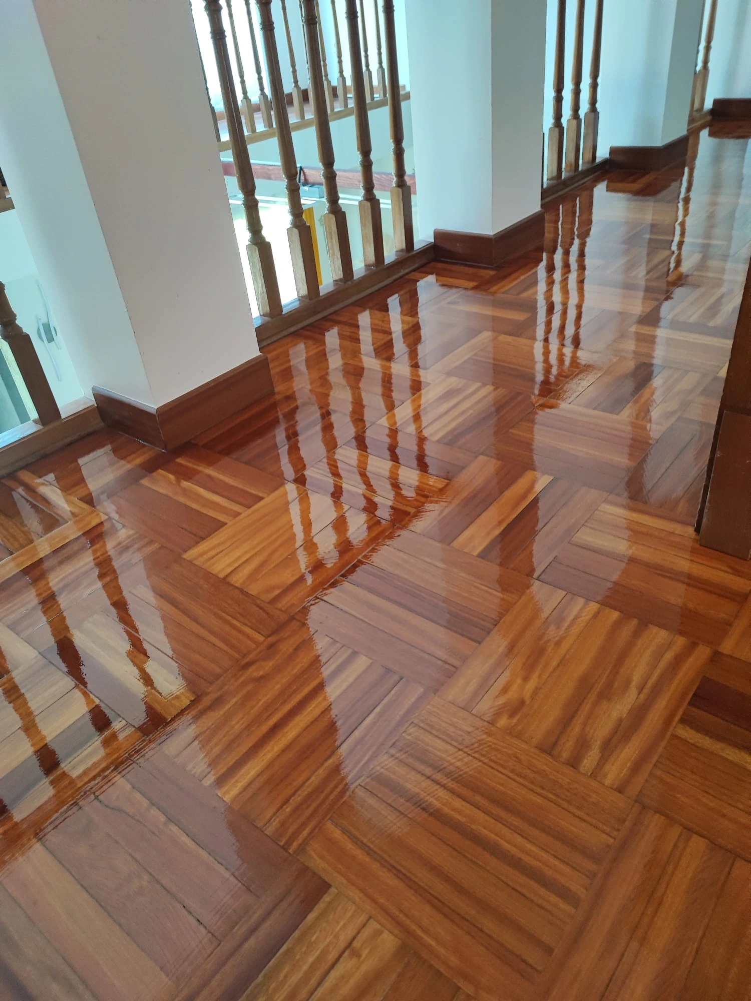 Tarima flotante terminada